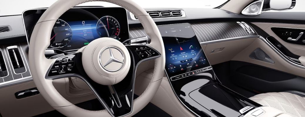 Mercedes-Benz infotainment system updating software