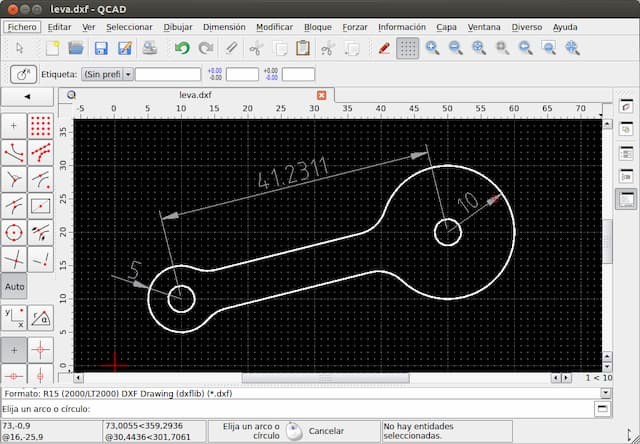 QCAD interface showing a detailed 2D drawing