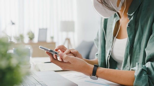 Software developer taking an online course